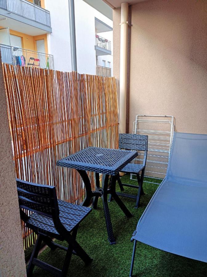 Ravissant Appartement T2 Proche Autoroute Et Centre-Ville Villefranche-sur-Saône Exterior foto